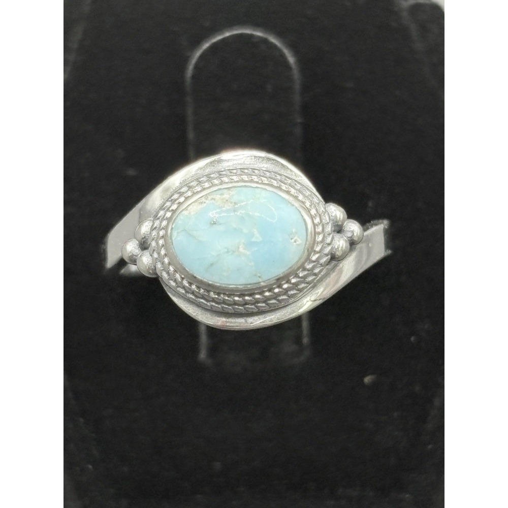 New Condition Sterling Silver Turquoise Ring Size 7 F16